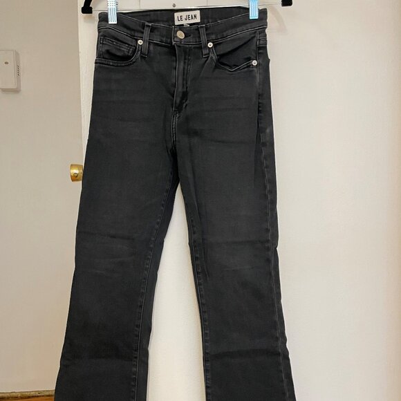 LE JEAN Mid Rise Bella Crop Flare - Picture 7 of 11